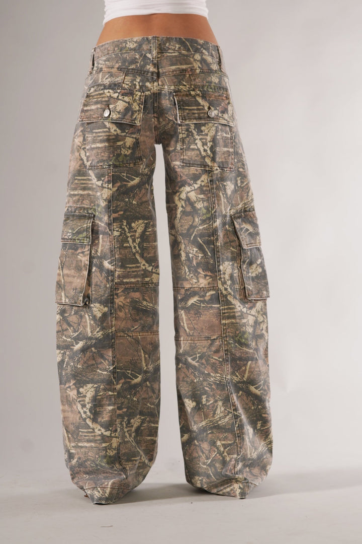 Ivana™ Camo Cargo Jeans